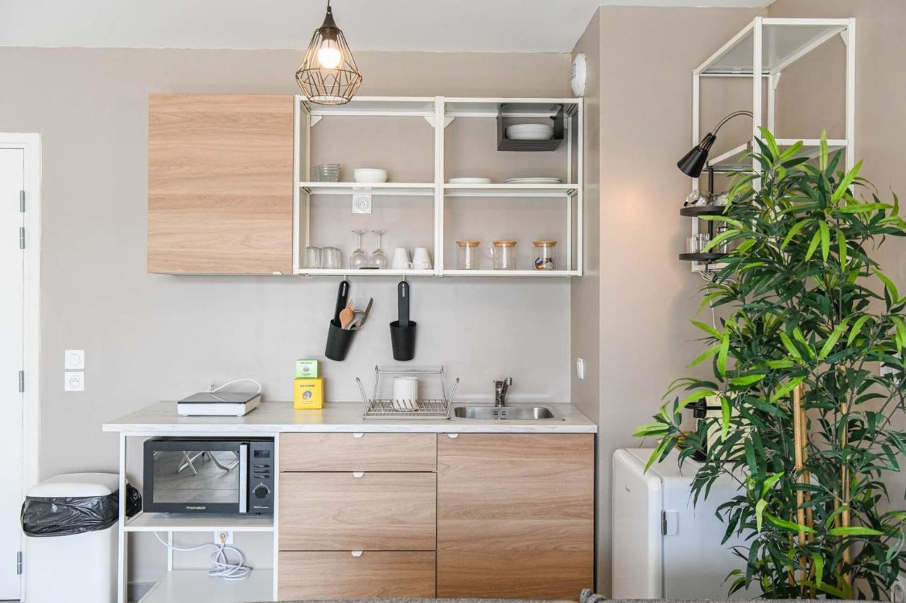 Appart Avec Terrasse Et Parking A 2 Min Du Metro Marsella Exterior foto