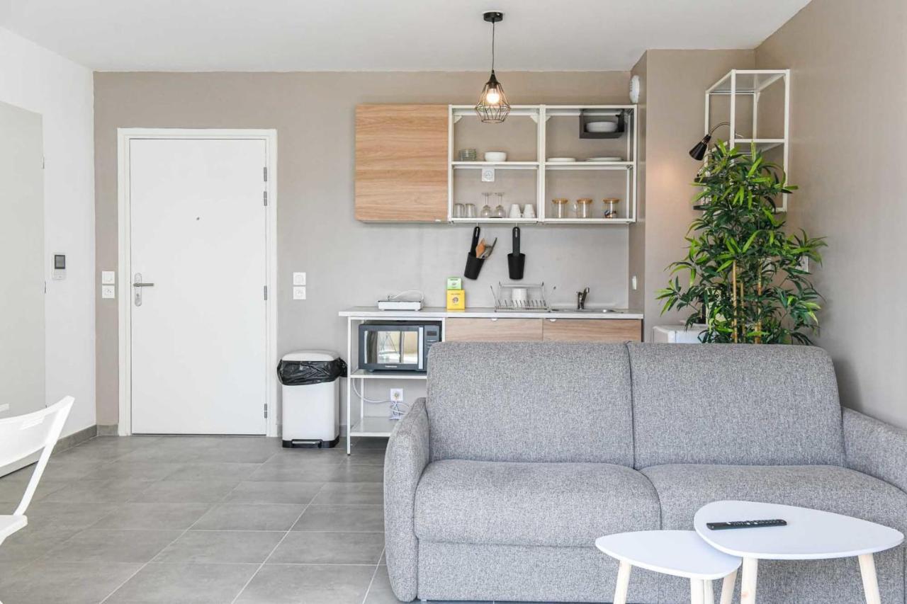Appart Avec Terrasse Et Parking A 2 Min Du Metro Marsella Exterior foto